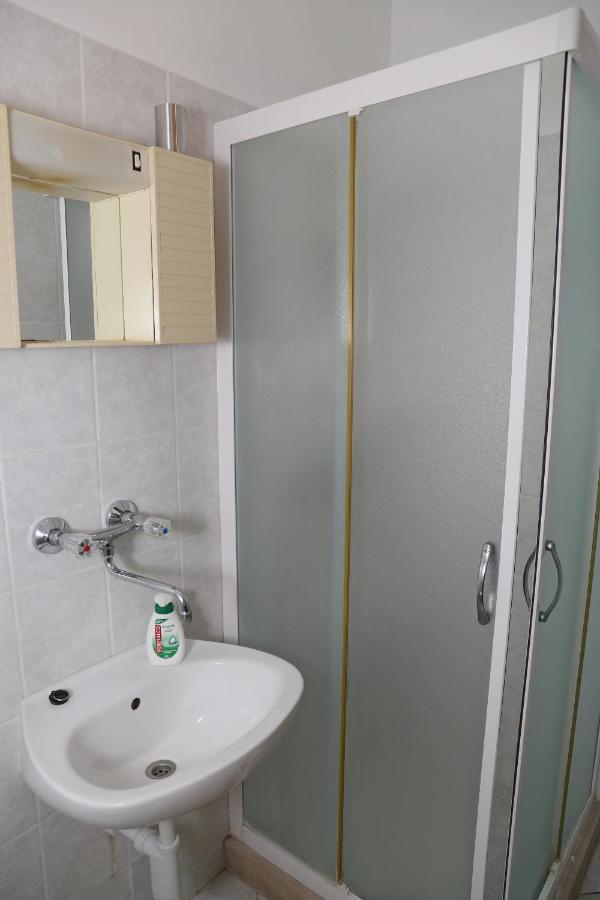 Apartments by the sea Lumbarda, Korcula - 4446 Bagian luar foto