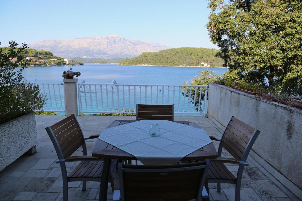 Apartments by the sea Lumbarda, Korcula - 4446 Bagian luar foto