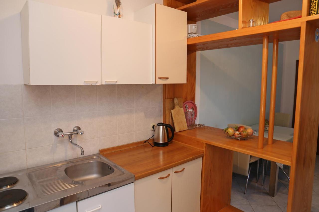 Apartments by the sea Lumbarda, Korcula - 4446 Bagian luar foto